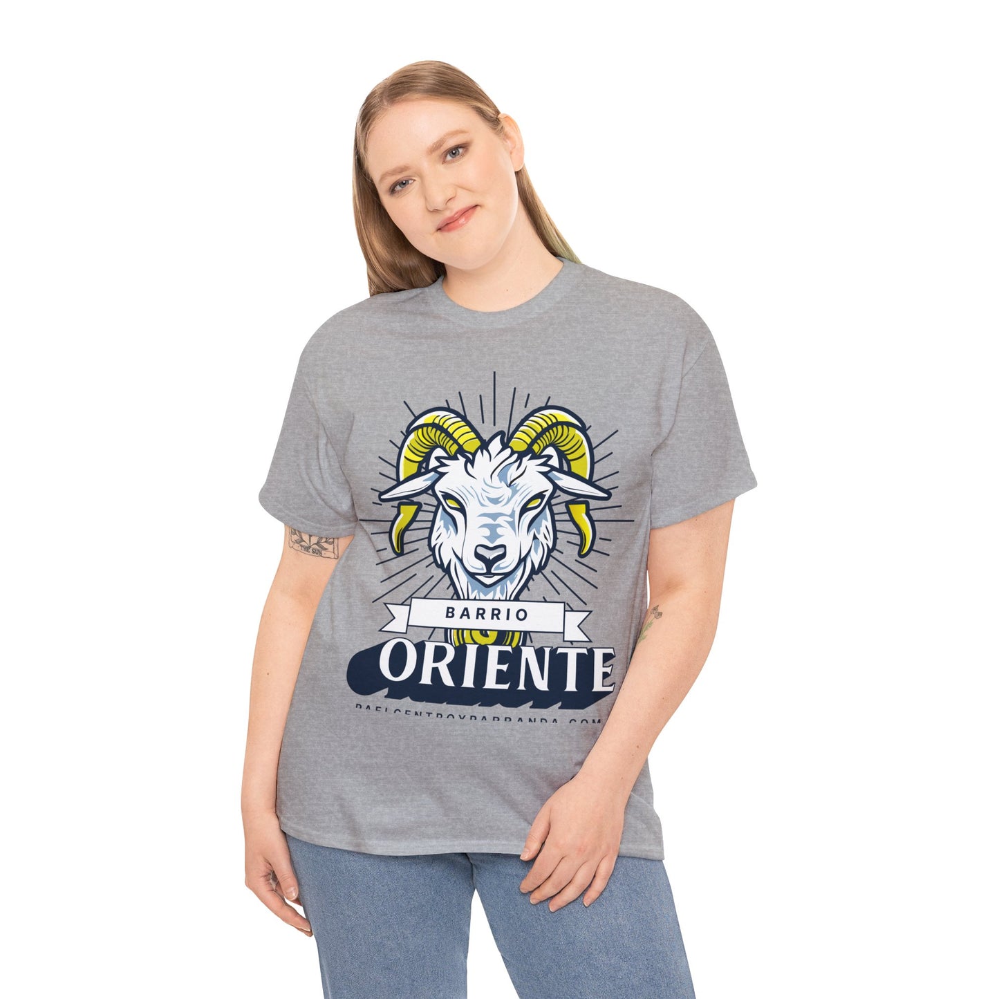 Oriente, Zaza del Medio. Unisex Heavy Cotton Tee