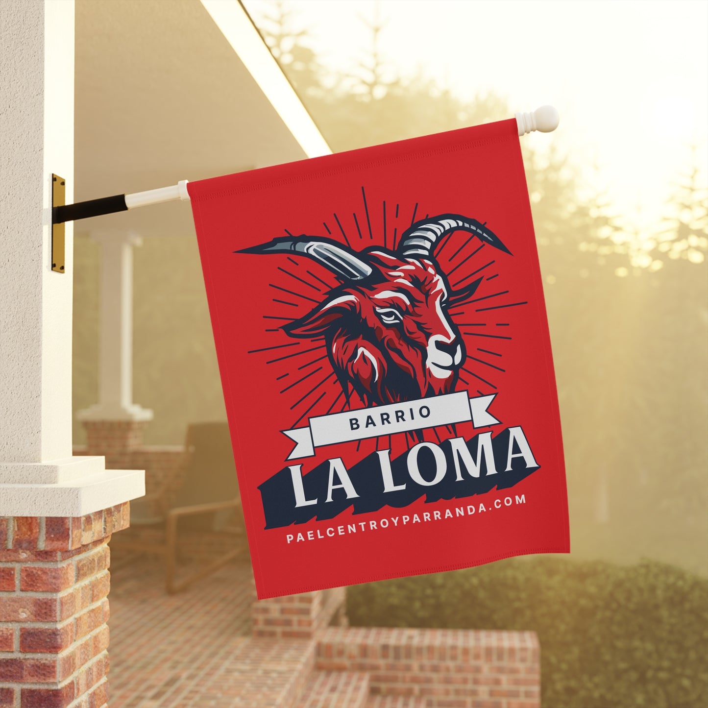 La Loma, Guayos. Garden & House Banner