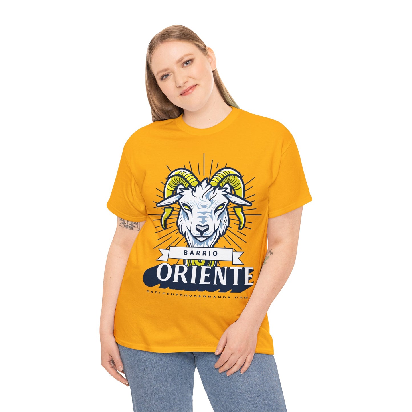 Oriente, Zaza del Medio. Unisex Heavy Cotton Tee