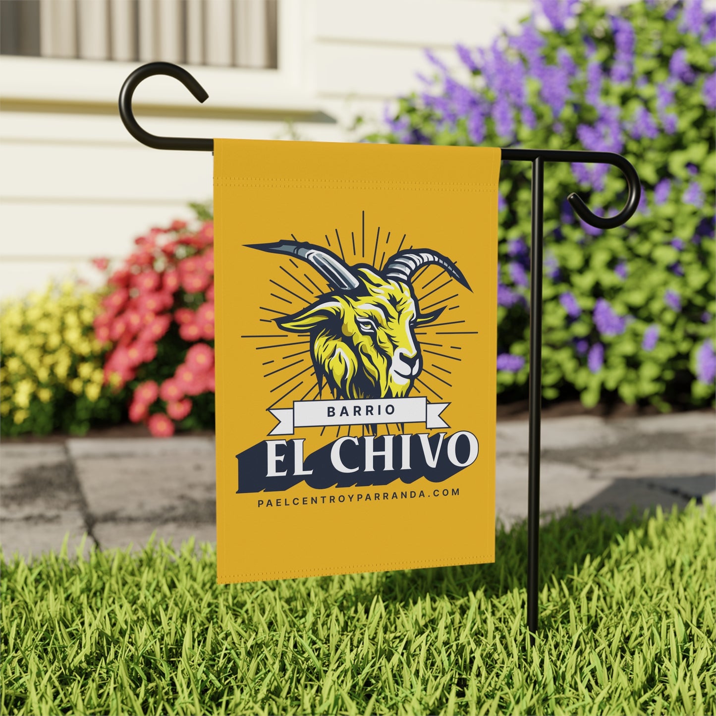El Chivo, Zaza del Medio. Garden & House Banner