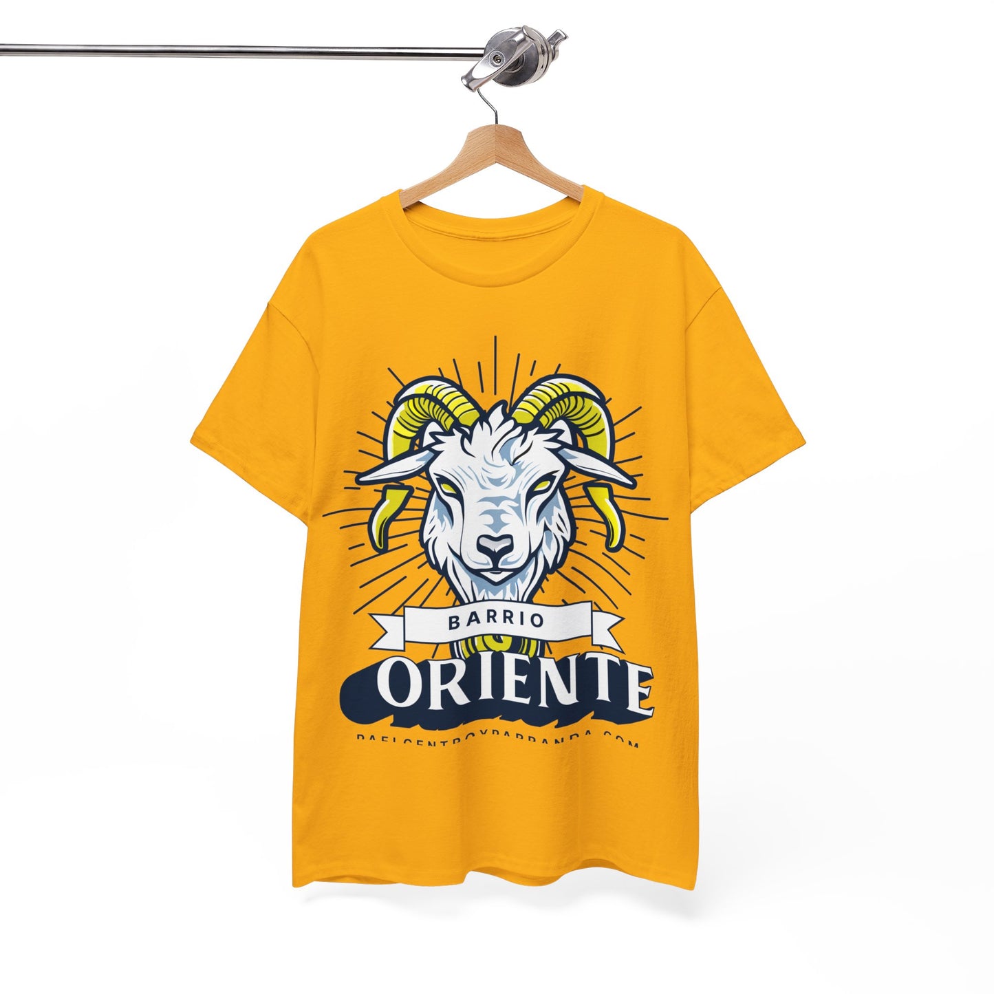 Oriente, Zaza del Medio. Unisex Heavy Cotton Tee