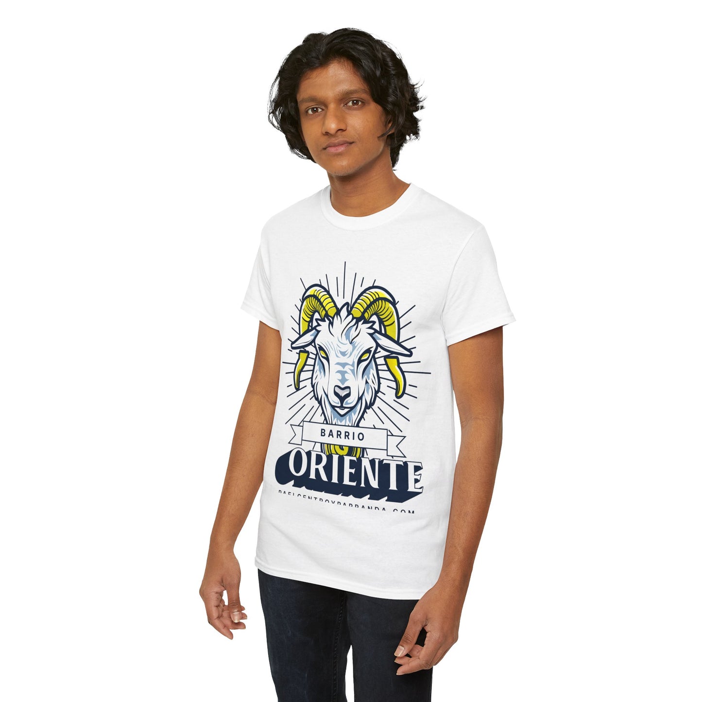 Oriente, Zaza del Medio. Unisex Heavy Cotton Tee