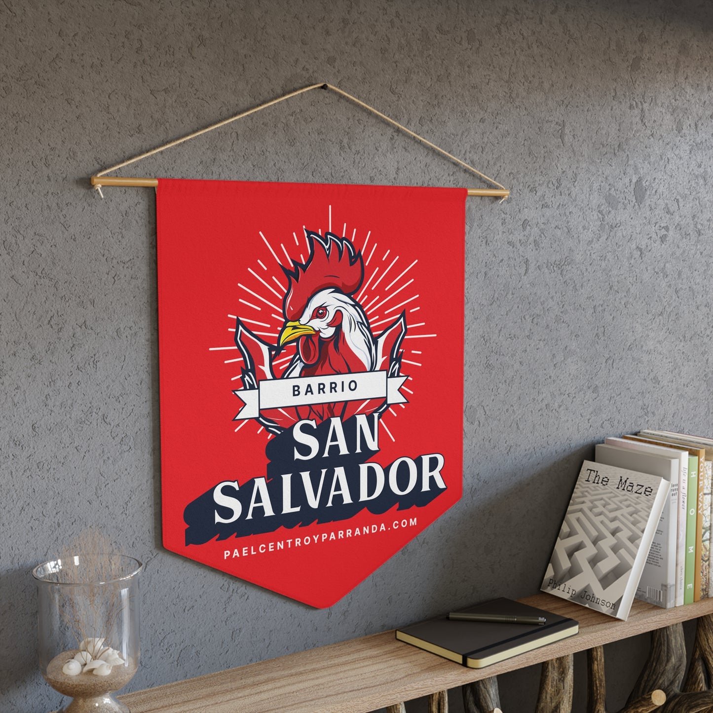 San Salvador, Remedios. Pennant