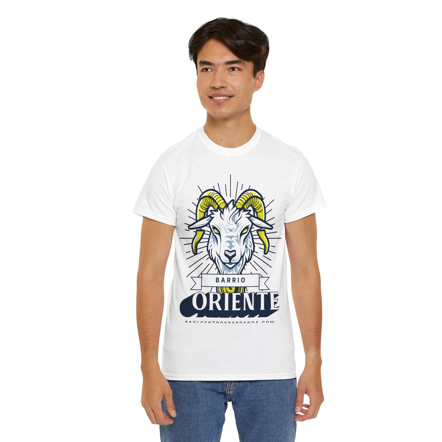 Oriente, Zaza del Medio. Unisex Heavy Cotton Tee