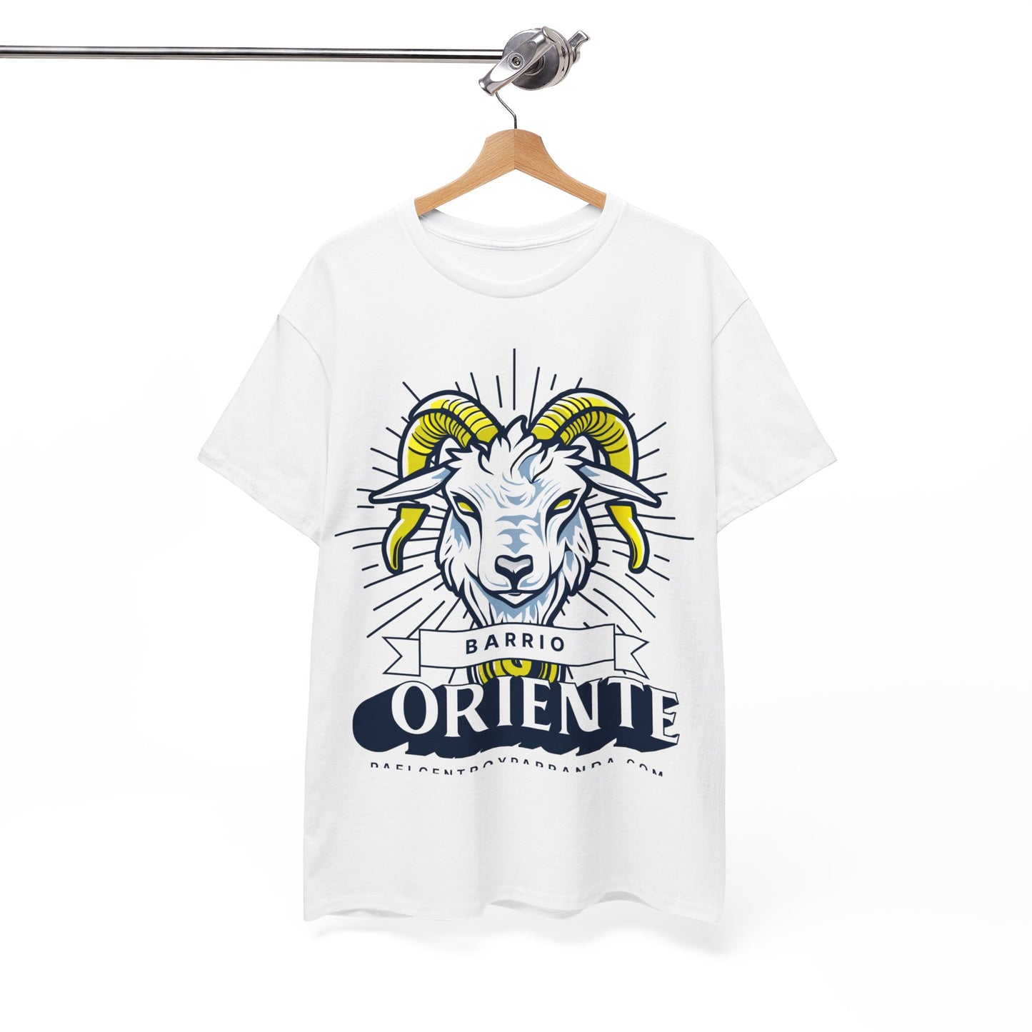Oriente, Zaza del Medio. Unisex Heavy Cotton Tee