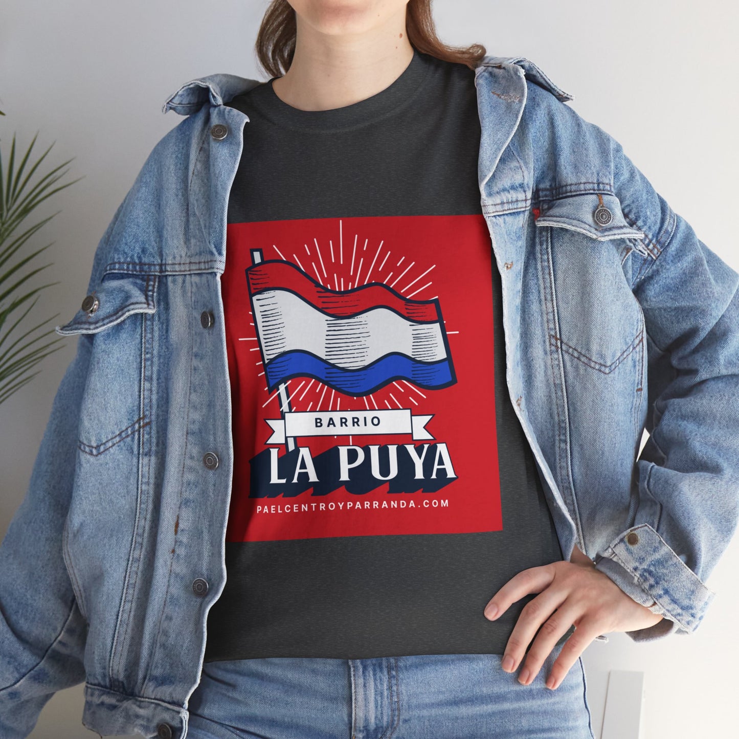 La Puya, Quemado de Guines. Unisex Heavy Cotton Tee